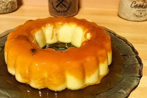 Cliquez pour zoomer ! Gâteau de semoule aux raisins secs Thermomix par stephauxfourneaux