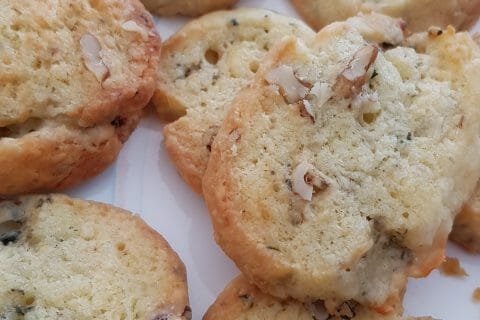 Cliquez pour zoomer ! Cookies noix et roquefort au Thermomix