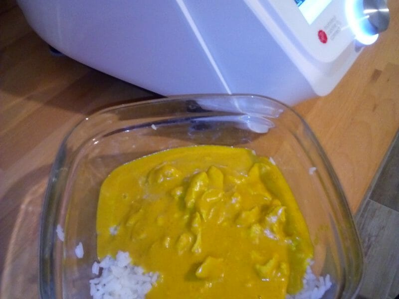 Cliquez pour zoomer ! Poulet coco aux 3 épices Thermomix par yayafagnou