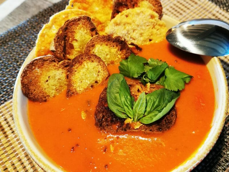 Cliquez pour zoomer ! Velouté de tomate Thermomix par judajoy