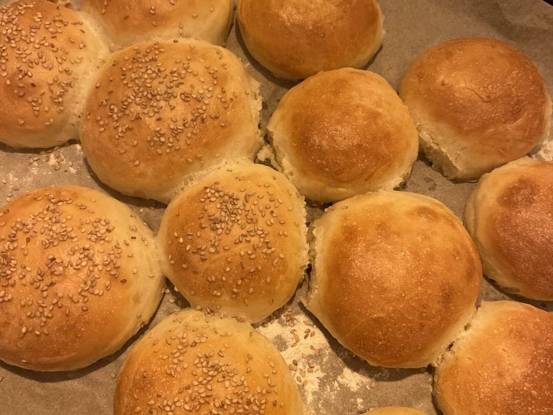 Cliquez pour zoomer ! Pains hamburger Thermomix par farah92400