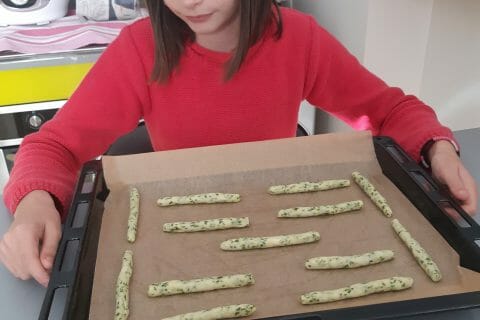 Cliquez pour zoomer ! Gressins parmesan basilic Thermomix par veronique22