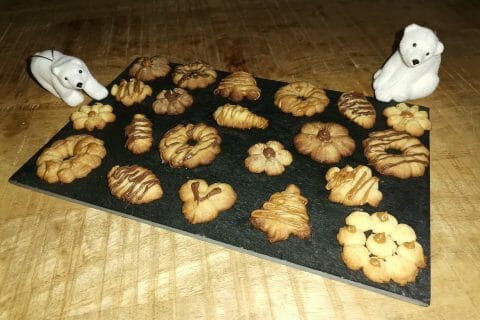 Cliquez pour zoomer ! Sablés à la presse à biscuits Thermomix par lowry20