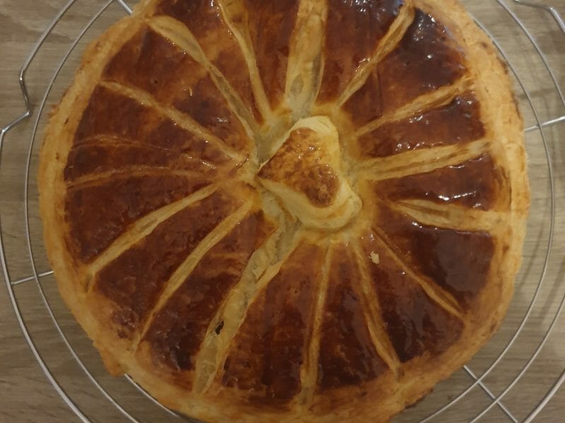 Cliquez pour zoomer ! Galette des rois à la frangipane Thermomix par camdos93