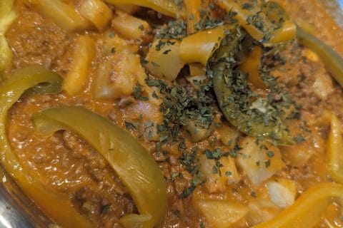 Cliquez pour zoomer ! Boeuf aux poivrons et pommes de terre Thermomix par kelly_22