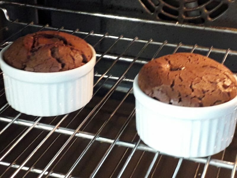 Cliquez pour zoomer ! Moelleux au chocolat cœur fondant Thermomix par acad6