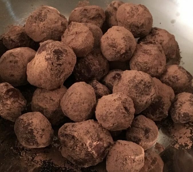 Cliquez pour zoomer ! Truffes au chocolat Thermomix par Helene85140