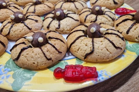 Cliquez pour zoomer ! Spider cookies – cookies araignées Thermomix par sanou51