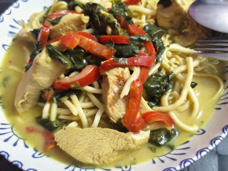 Cliquez pour zoomer ! Ramen thaï au poulet Thermomix par bezu1964