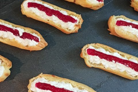 Cliquez pour zoomer ! Éclairs fraises chantilly Thermomix par nicolo70
