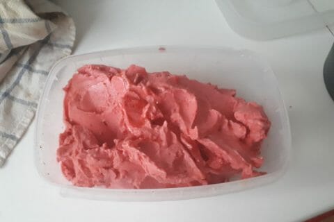 Cliquez pour zoomer ! Glace à la fraise Thermomix par Bichon88
