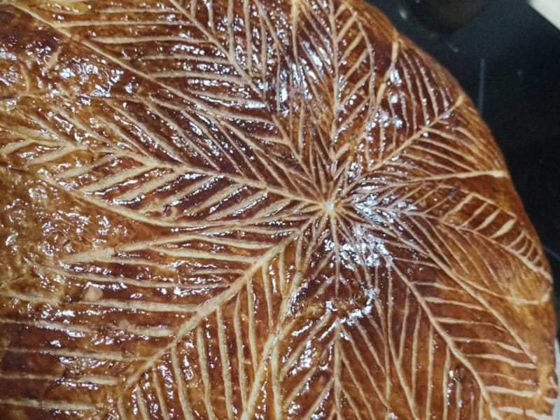 Cliquez pour zoomer ! Galette des rois à la frangipane Thermomix par indy1984