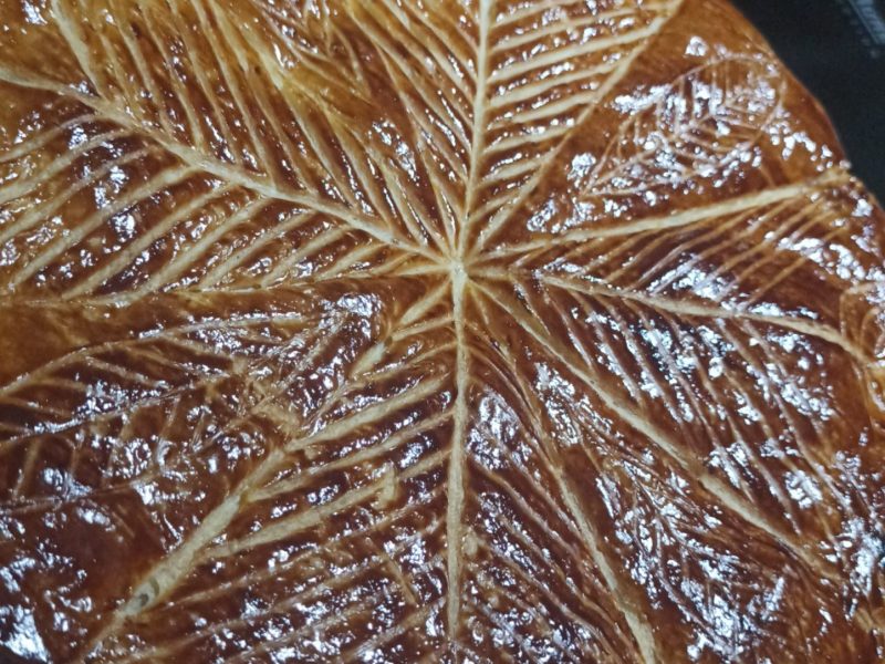 Cliquez pour zoomer ! Galette des rois à la frangipane Thermomix par indy1984