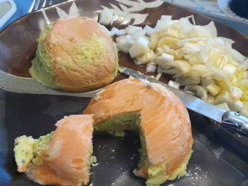 Cliquez pour zoomer ! Timbales de courgettes et saumon fumé Thermomix par ame_7