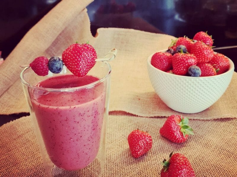 Smoothie fraise myrtille Thermomix par mymycoco