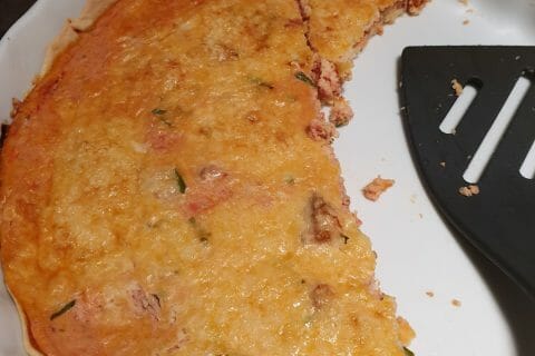 Cliquez pour zoomer ! Tarte au thon, tomate et moutarde Thermomix par Jn