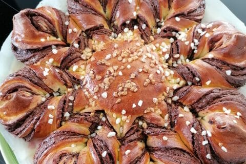 Cliquez pour zoomer ! Brioche étoilée au Nutella Thermomix par anaelle_50
