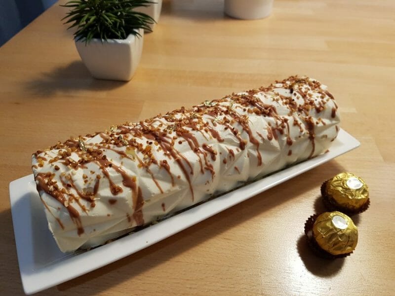 Cliquez pour zoomer ! Bûche Ferrero Rocher Thermomix par V.Marioni
