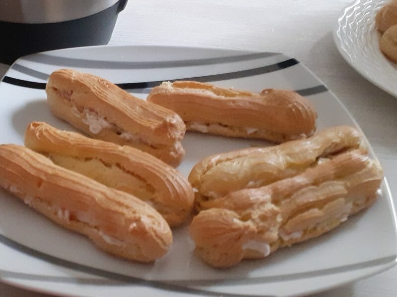 Cliquez pour zoomer ! Mini éclairs au saumon fumé Thermomix par nadouch44