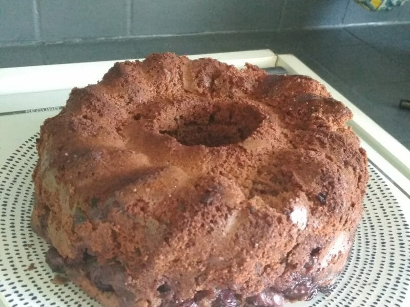 Cliquez pour zoomer ! Gâteau au chocolat et aux cerises Thermomix par marina_51