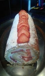 Cliquez pour zoomer ! Fraisier roulé Thermomix par Steph LMSteel