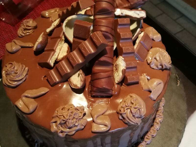 Cliquez pour zoomer ! Layer cake Kinder Bueno Thermomix par noleane