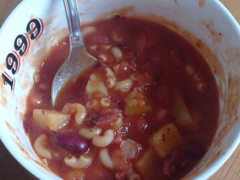 Cliquez pour zoomer ! Soupe aux haricots rouges et coquillettes Thermomix par nesfirette