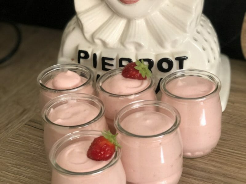 Cliquez pour zoomer ! Mousse de fraises Thermomix par Klairie