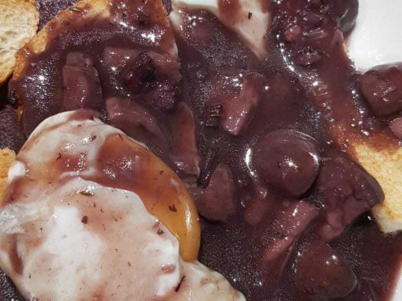 Cliquez pour zoomer ! Oeufs en meurette Thermomix par chatimon