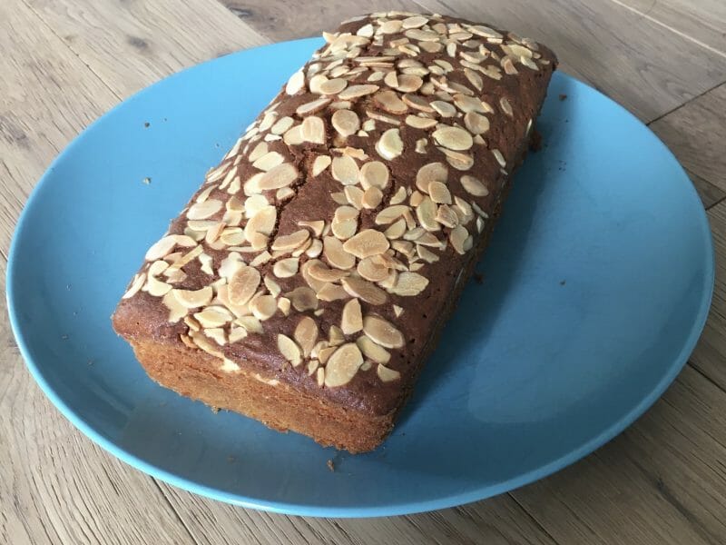 Cliquez pour zoomer ! Cake aux amandes Thermomix par emilie56130