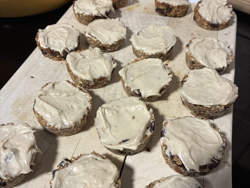 Cliquez pour zoomer ! Barres de céréales à l’avoine, noisettes, banane et chocolat Thermomix par magalie_21