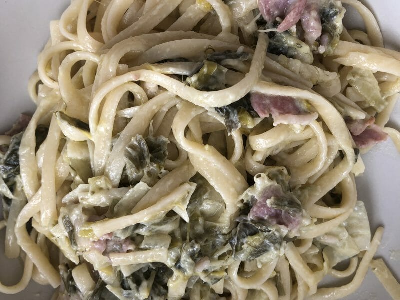 Cliquez pour zoomer ! Tagliatelles à la crème de poireaux Thermomix par audrine