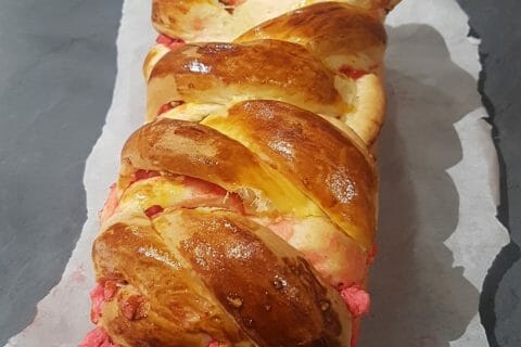Cliquez pour zoomer ! Brioche aux pralines roses Thermomix par aure_22
