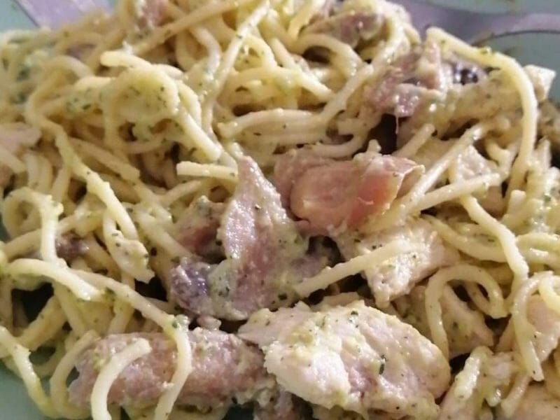 Cliquez pour zoomer ! Farfalle à la crème de courgettes Thermomix par laura_178