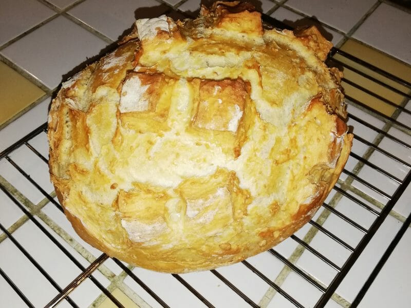 Cliquez pour zoomer ! Pain Cocotte Thermomix par lolo68290