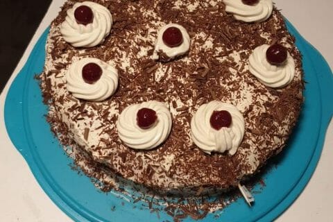 Cliquez pour zoomer ! Bûche forêt noire Thermomix par marla54