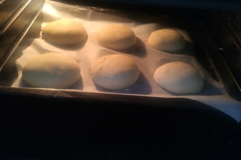 Cliquez pour zoomer ! Pains hamburger Thermomix par nathalie_167