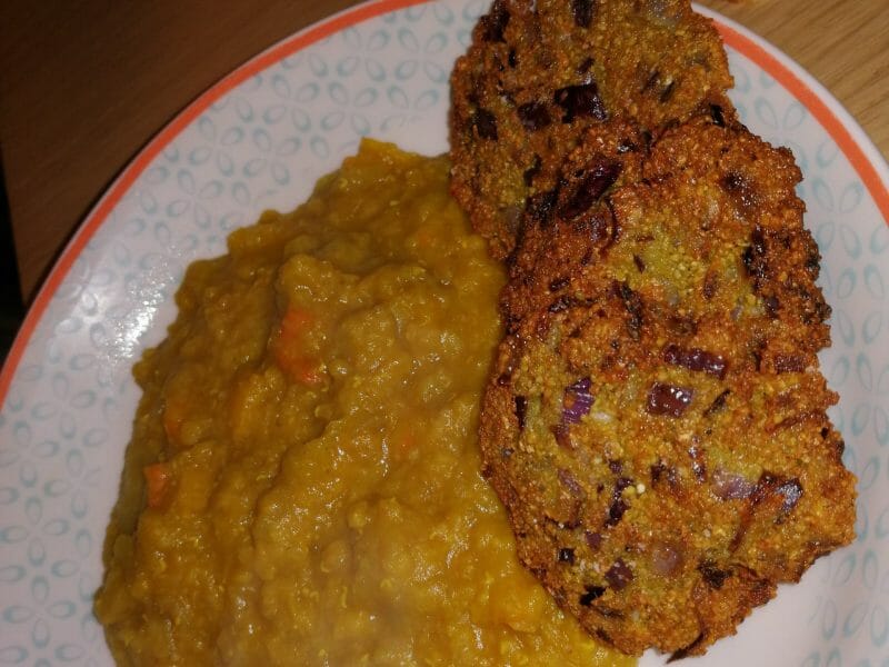 Cliquez pour zoomer ! Beignets d’oignons à l’indienne – Bhajis Thermomix par mamanfourchette