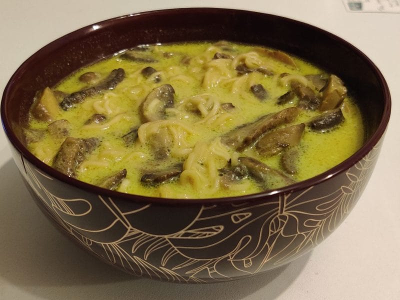 Cliquez pour zoomer ! Soupe curry-coco aux champignons Thermomix par aneliz31