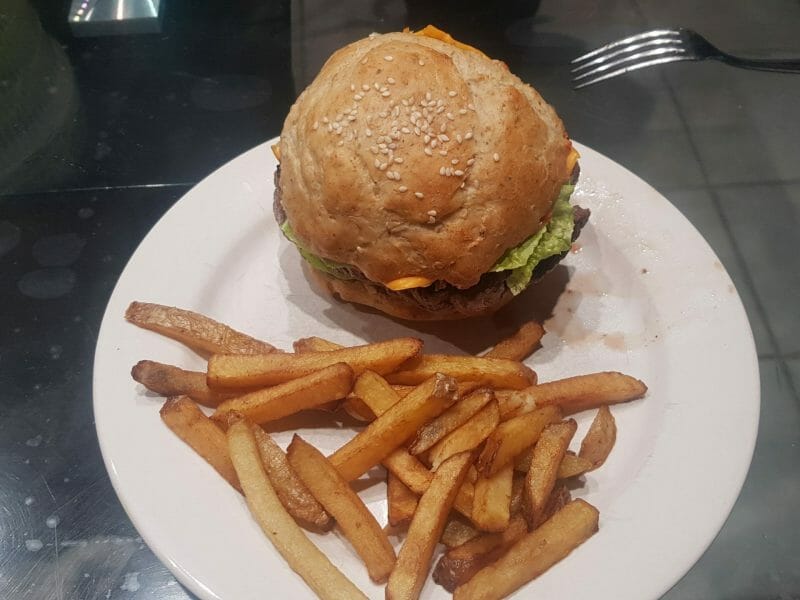 Cliquez pour zoomer ! Pains hamburger Thermomix par titougne