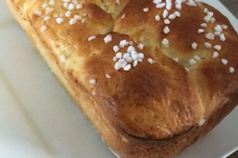 Cliquez pour zoomer ! Brioche tressée à la mie filante Thermomix par Gwenini