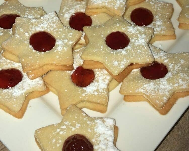 Cliquez pour zoomer ! Sablés à la confiture Thermomix par Gwenini