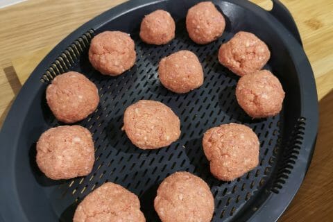 Cliquez pour zoomer ! Boulettes de viandes à la sauce tomate Thermomix par edenoha