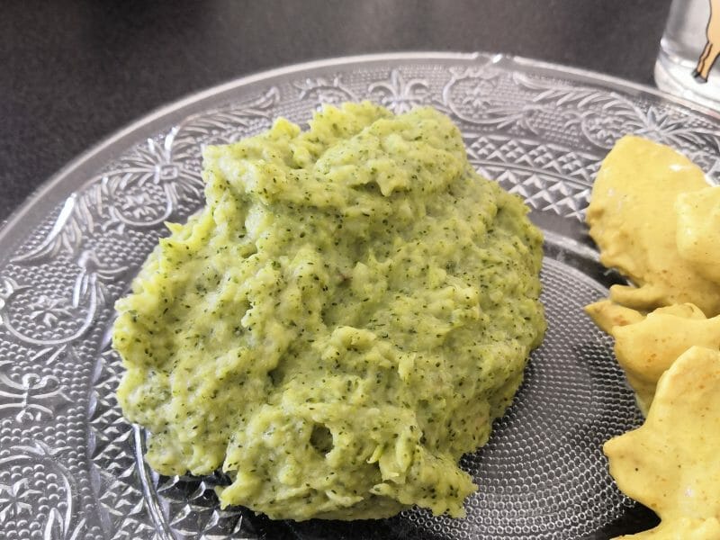 Cliquez pour zoomer ! Purée de brocolis et pommes de terre Thermomix par baboushu