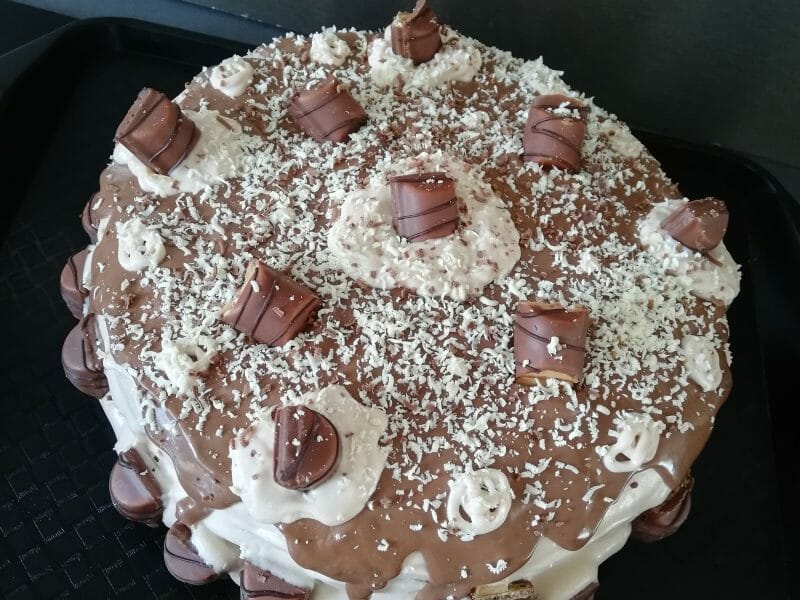 Cliquez pour zoomer ! Layer cake Kinder Bueno Thermomix par agathe18