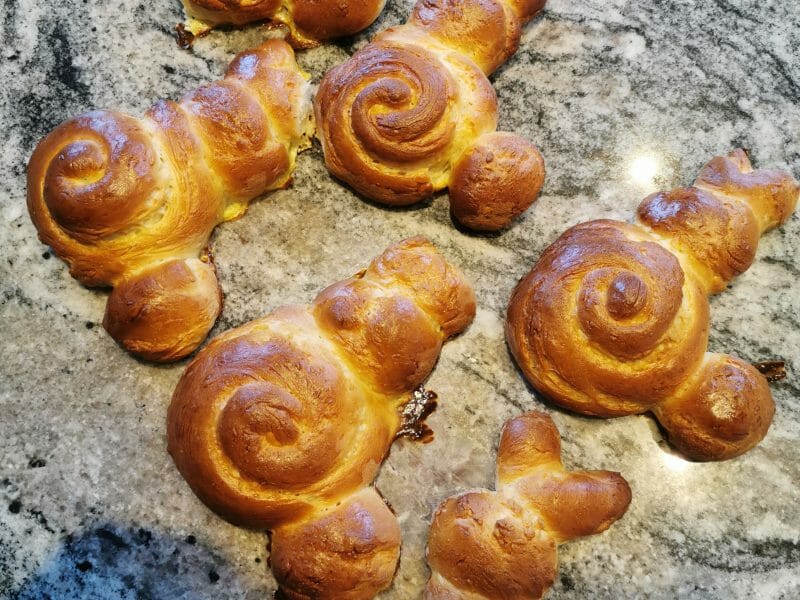 Cliquez pour zoomer ! Brioches lapin de Pâques Thermomix par emilie_222
