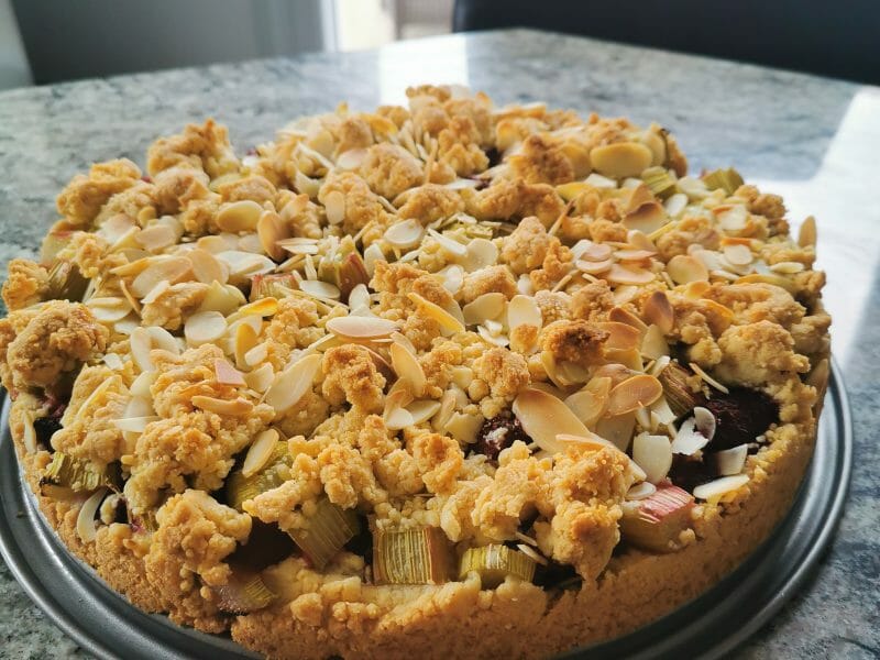 Cliquez pour zoomer ! Cookie-crumble rhubarbe framboises Thermomix par emilie_222