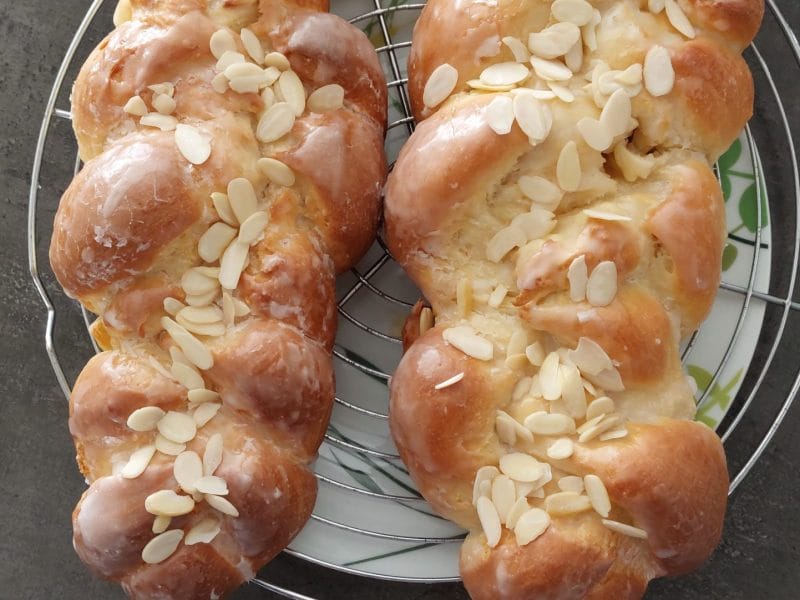 Cliquez pour zoomer ! Brioche tressée à la mie filante Thermomix par joelle67120