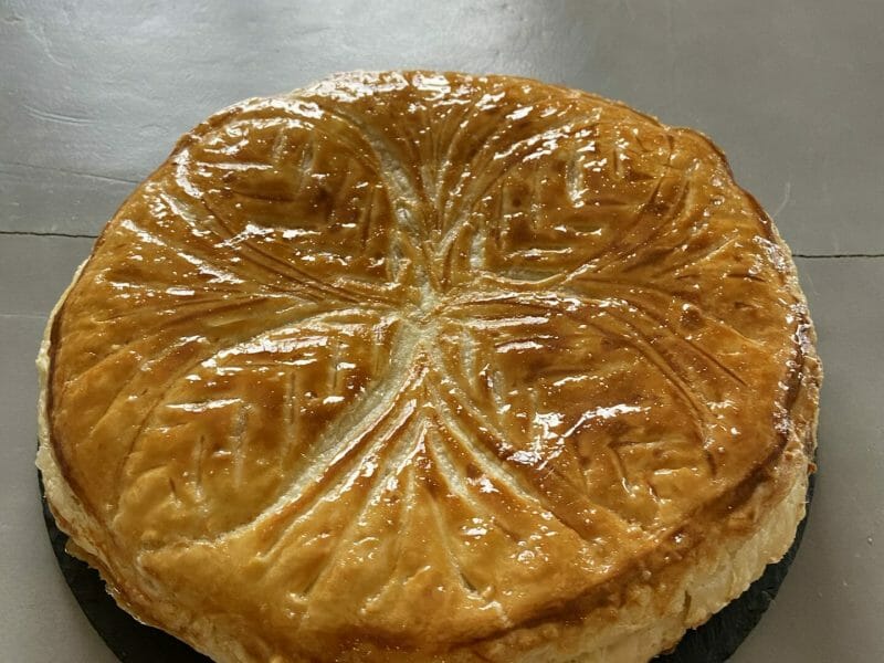 Cliquez pour zoomer ! Galette des rois à la frangipane Thermomix par vaness_10