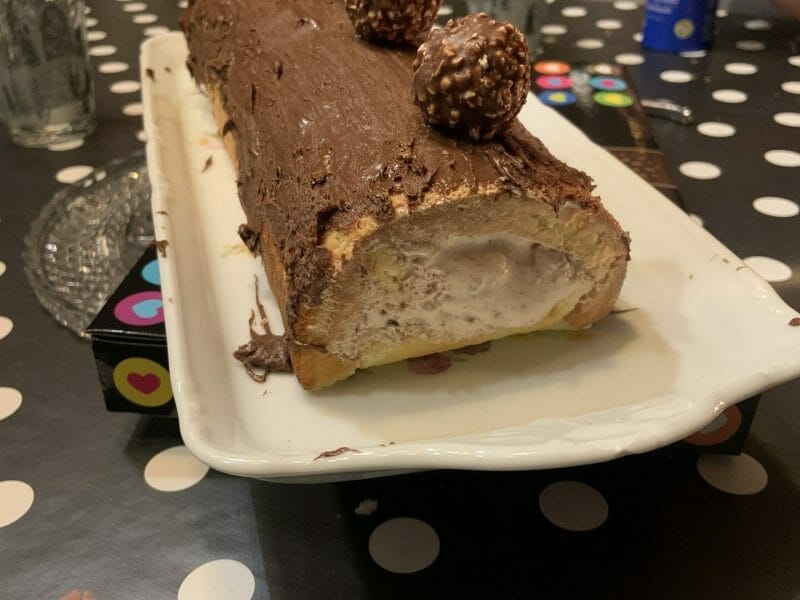 Cliquez pour zoomer ! Bûche Ferrero Rocher Thermomix par mathilde_77